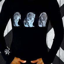 Load image into Gallery viewer, 3 wise Snowbunnies - Tee White / Snuxe
