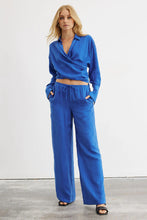 Load image into Gallery viewer, Arlo Cupro Pant Royal Blue / Sovere