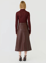 Load image into Gallery viewer, Fallow Lace Top Mulberry | ESMAEE