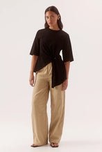 Load image into Gallery viewer, Sohvi Tee Black / Sovere Studio