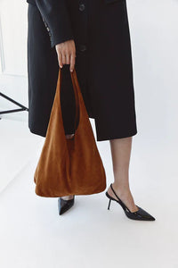 Sienna Tan Suede Hobo | Vestirsi