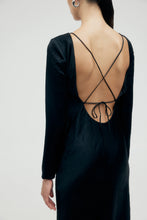 Load image into Gallery viewer, Crush Tie Back Maxi Black | Third Form