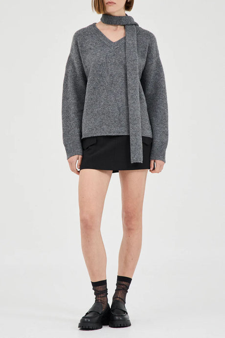 The Basic V-Neck Knit, Grey | Friend of Audrey