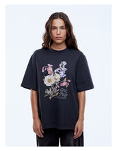 Load image into Gallery viewer, Bouquet Tee vintage black | Ena Pelly