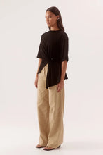 Load image into Gallery viewer, Sohvi Tee Black / Sovere Studio