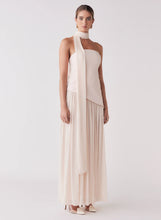 Load image into Gallery viewer, Viewpoint Maxi Dress | Esmaee