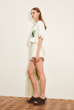 Load image into Gallery viewer, Toucan Tango Embroidered Pocket Tee | Alemais