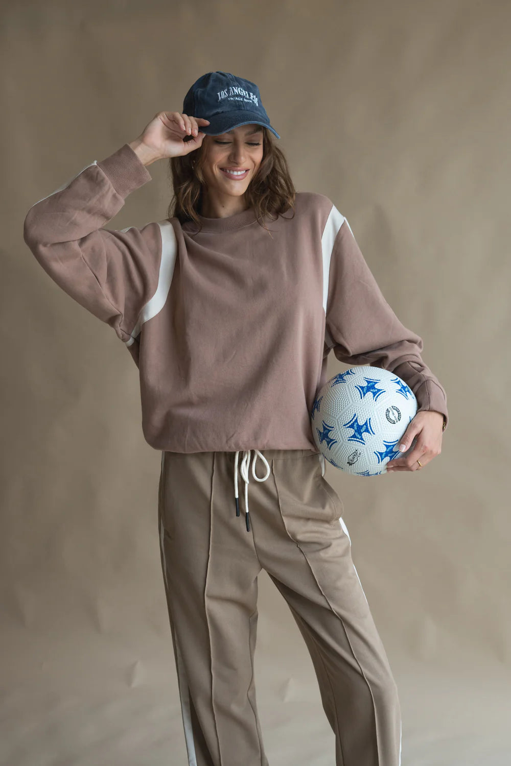 NOBLE アラミンタ ジェームス PARIS SWEATSHIRT ノーブル NOBLE NOBLE アラミンタ ジェームス PARIS SWEATSHIRT ノーブル NOBLE