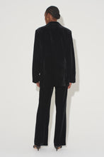 Load image into Gallery viewer, Alistair Velvet Jacket, Black | HANSEN &amp; GRETEL