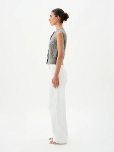 Ernest Vest | ROAME