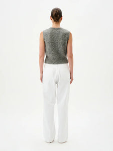 Ernest Vest | ROAME