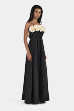 Load image into Gallery viewer, Aster Maxi Dress | Hansen &amp; Gretel