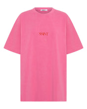Load image into Gallery viewer, No Vacancy Tee Charcoal Acid Wash  Dark Pink| SŚAINT