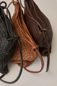 Woven Bella Dark Chocolate 2 in 1 Convertible Backpack Tote | Vestirsi