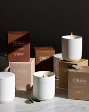 Load image into Gallery viewer, Candle - Banksia &amp; Cassia Bark | Olieve &amp; Olie