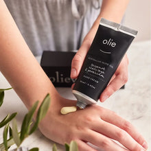 Load image into Gallery viewer, Hand Cream Tube 80ml - Bergamot, Clary Sage &amp; Geranium | Olieve &amp; Olie