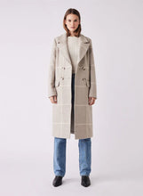 Load image into Gallery viewer, Blanca Coat Beige Check