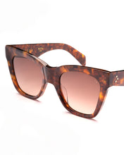 Load image into Gallery viewer, Moda Brown Cubano | Vieux