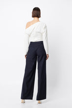 Load image into Gallery viewer, Disarm Top White | Mossman