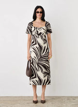 Load image into Gallery viewer, Argyle Midi Dress Argyle / Esmaee