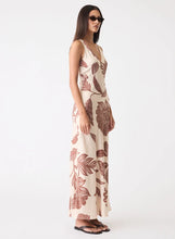 Load image into Gallery viewer, Dune Maxi Dress | Esmaee
