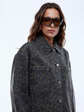 Load image into Gallery viewer, EVIE DENIM OVERSHIRT | Ena Pelly