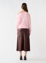 Load image into Gallery viewer, Whisper off shoulder knit Floss / Esmaee