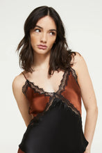 Load image into Gallery viewer, Sadie Top in Gingerbread/Black | Ginia