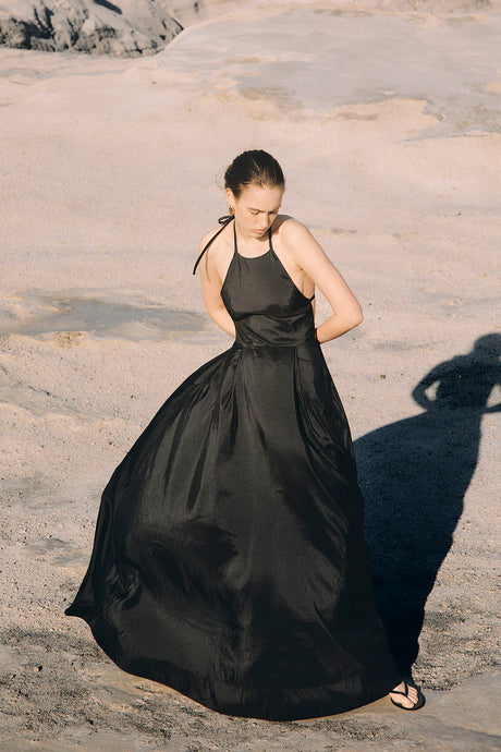 Gilda Gown Black / Hansen & Gretel