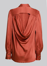 Load image into Gallery viewer, Regal Shirt Rose | Realm Origin