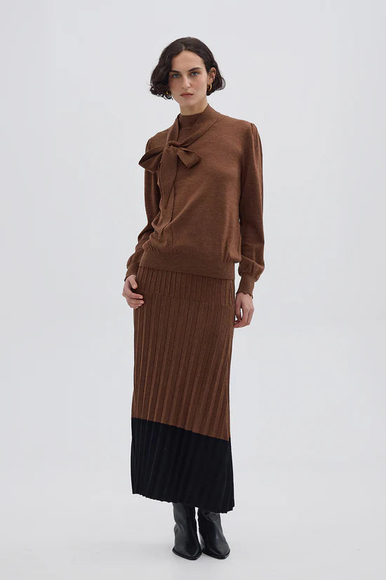 Colour Block Pleat Skirt | Iris & Wool