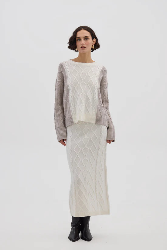 Heart Cable Sweater, Oat | Iris & Wool