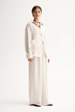 Load image into Gallery viewer, Ella Shirt Ivory | Elka Collective