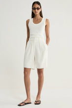 Load image into Gallery viewer, Ford Short White | Elka