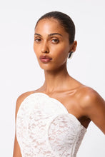 Load image into Gallery viewer, Lucia Top White | Mossman
