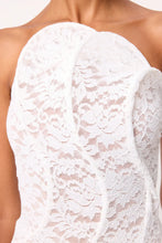 Load image into Gallery viewer, Lucia Top White | Mossman