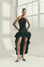 Load image into Gallery viewer, Lucia Top Black | Mossman