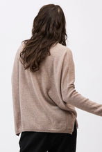 Load image into Gallery viewer, Boyfriend Crew, Toast | Mia Fratino