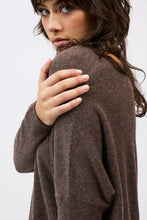 Load image into Gallery viewer, Margot Vee, Espresso | Mia Fratino