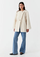 Load image into Gallery viewer, Porter Jacket Cream | Morrison