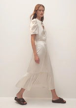 Load image into Gallery viewer, Odina Shirt Nougat | Morrison