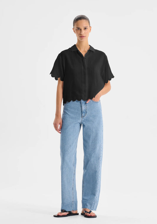 Constance S/S Shirt Black | Morrison