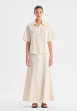 Load image into Gallery viewer, Maisey Linen Shirt Ecru | Morrison