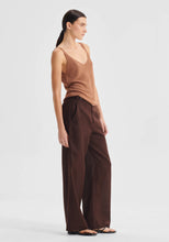 Load image into Gallery viewer, Sonny Linen Pant Chocolate | Morrison
