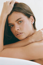 Load image into Gallery viewer, Oval Studs Silver | Porter