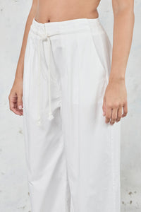 The Cotton Poplin Drawstring Pants White / Friend of Audrey