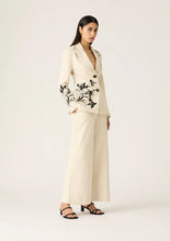 Load image into Gallery viewer, Lis Embroidery Blazer | MOS