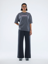 Load image into Gallery viewer, Pelly Spray Heart Tee | Ena Pelly