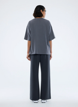 Load image into Gallery viewer, Pelly Spray Heart Tee | Ena Pelly