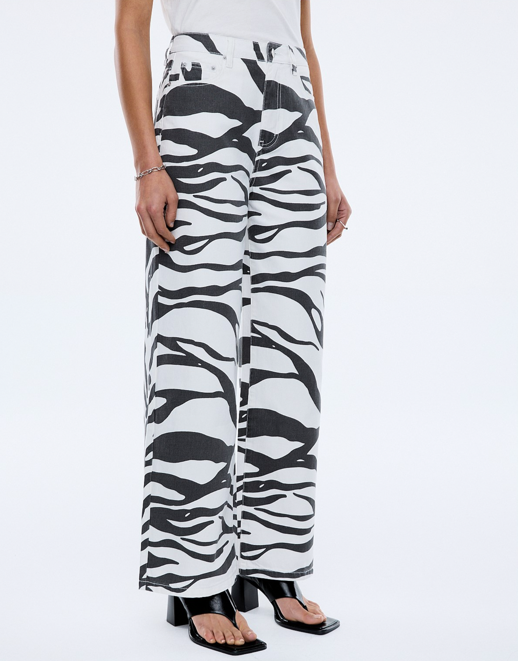 Lindy Relaxed Jean, Zebra | Ena Pelly